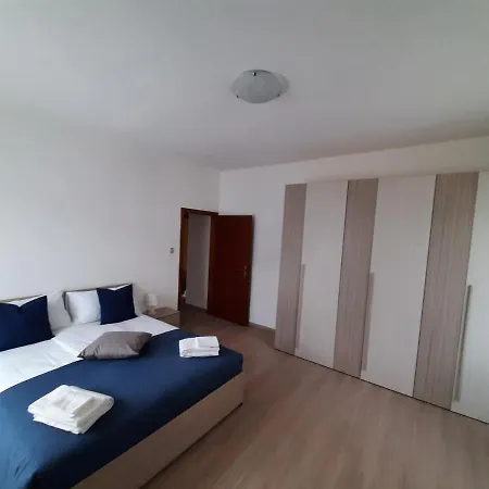 Appartamento 2 Apartamento *